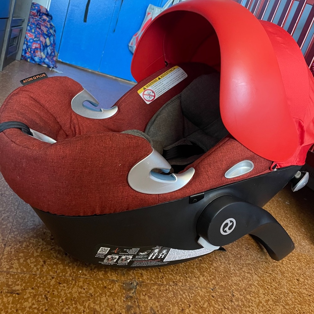 Cybex Aton Q Plus